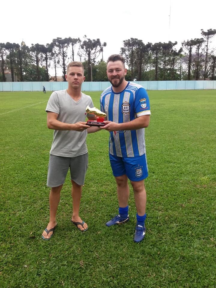 Luiz Fernando (Nacional) foi eleito o melhor da partida